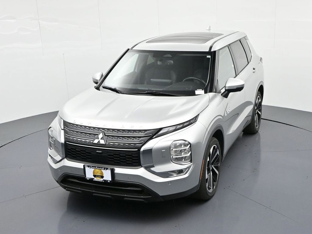 2024 Mitsubishi Outlander Plug-In Hybrid SE