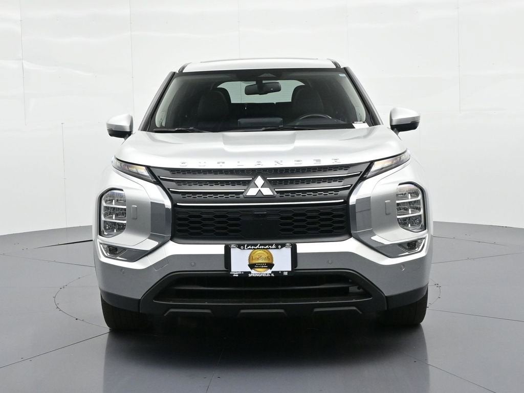 2024 Mitsubishi Outlander Plug-In Hybrid SE