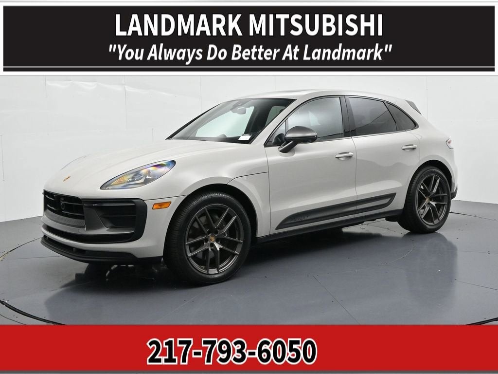 2023 Porsche Macan Base