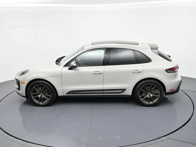 2023 Porsche Macan Base