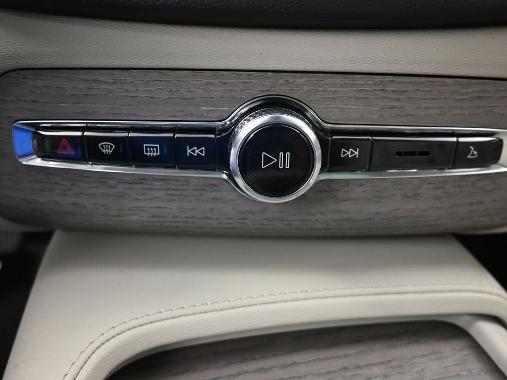 2022 Volvo XC90 Recharge Plug-In Hyb Inscription