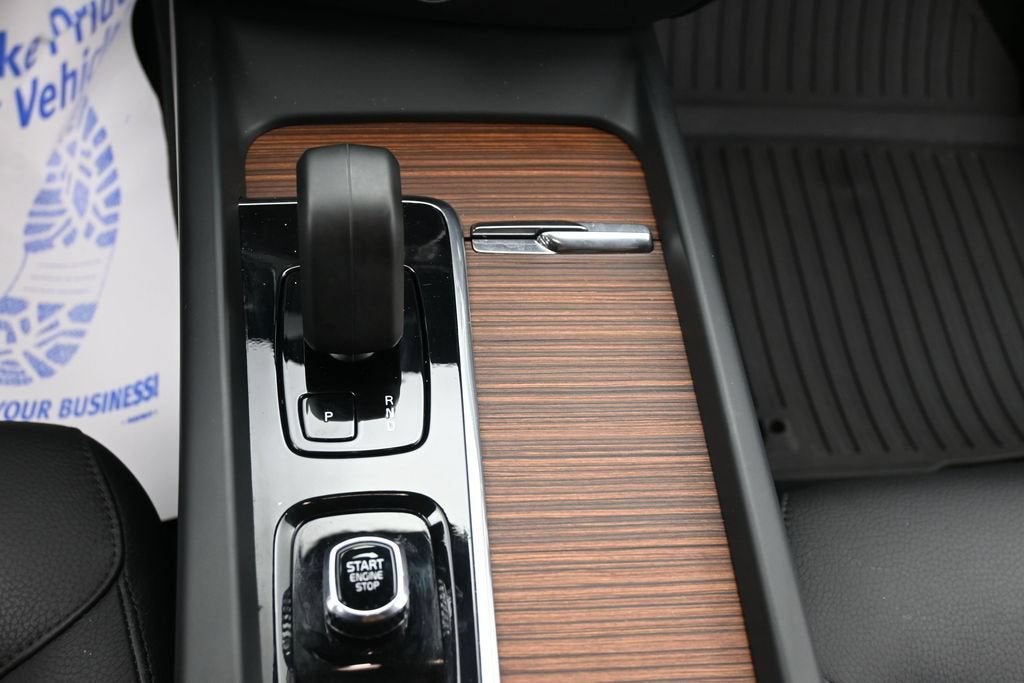 2024 Volvo V60 Cross Country Plus