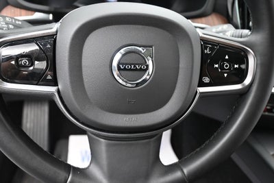 2024 Volvo V60 Cross Country Plus