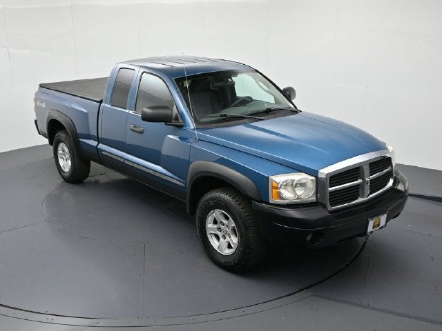 2005 Dodge Dakota SLT