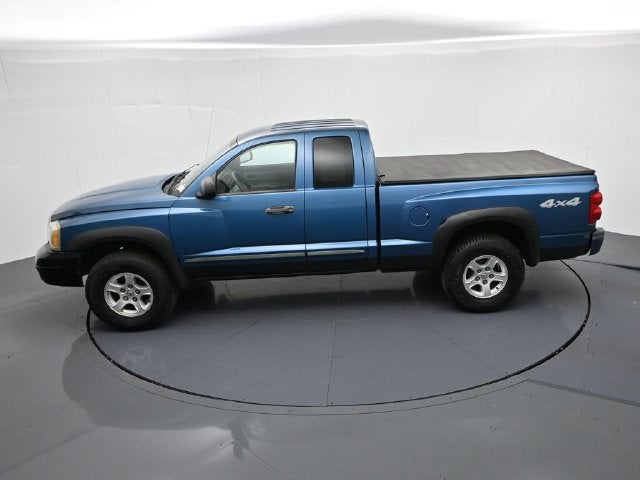 2005 Dodge Dakota SLT