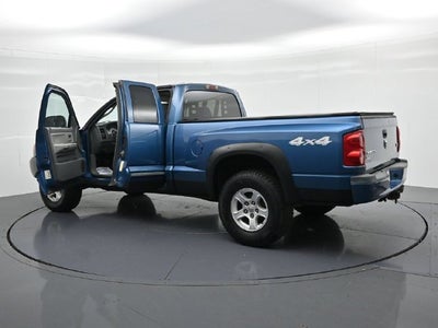 2005 Dodge Dakota SLT