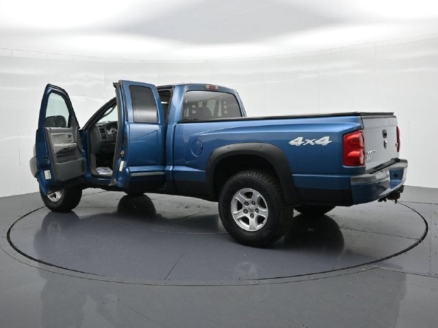 2005 Dodge Dakota SLT