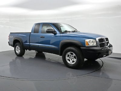 2005 Dodge Dakota SLT