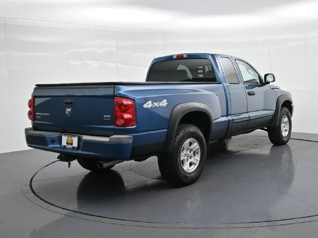 2005 Dodge Dakota SLT