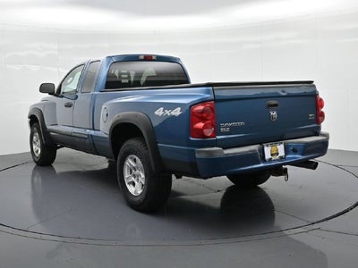 2005 Dodge Dakota SLT