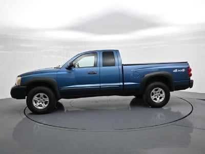 2005 Dodge Dakota SLT