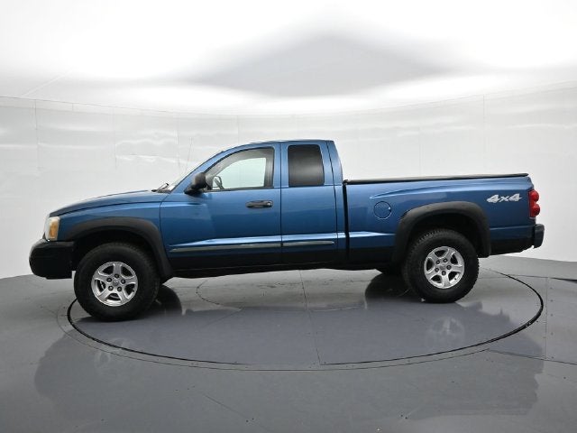 2005 Dodge Dakota SLT