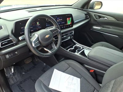 2024 Chevrolet Traverse LT