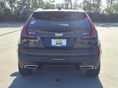 2025 Cadillac XT4 Premium Luxury