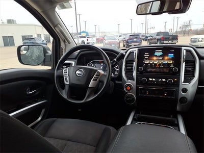 2020 Nissan Titan SV