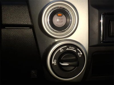 2020 Nissan Titan SV