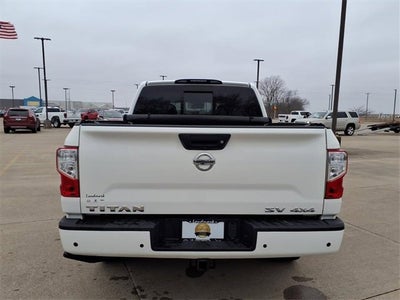 2020 Nissan Titan SV