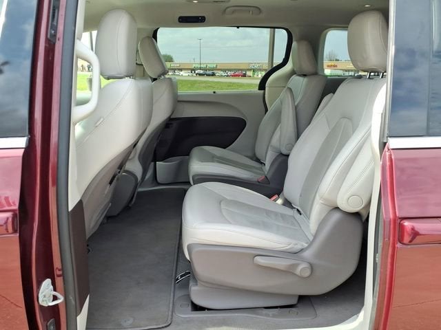 2021 Chrysler Pacifica Hybrid Touring L