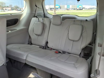 2021 Chrysler Pacifica Hybrid Touring L