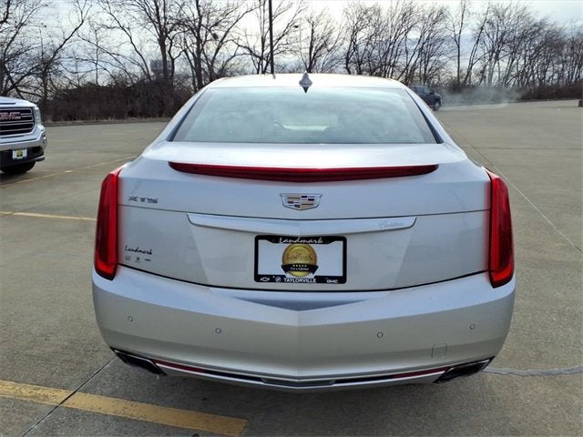 2016 Cadillac XTS Luxury Collection