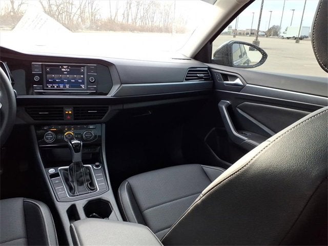 2023 Volkswagen Jetta SE