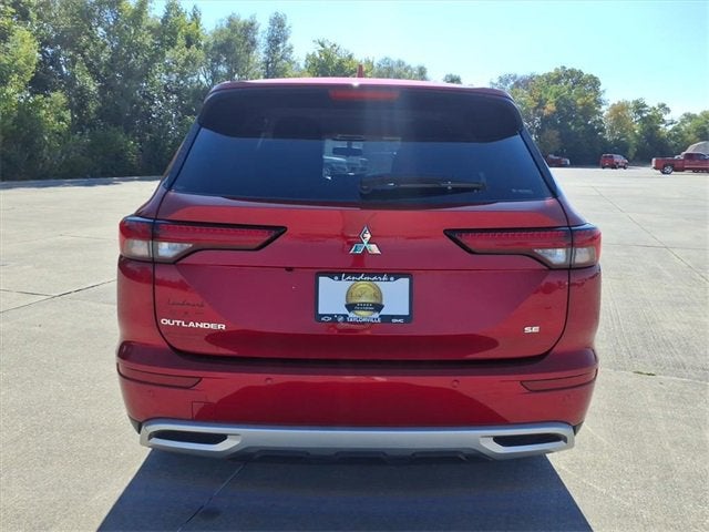 2024 Mitsubishi Outlander SE