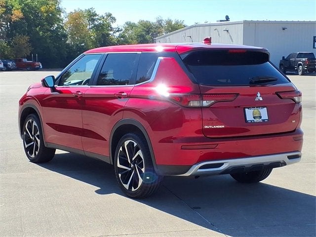 2024 Mitsubishi Outlander SE