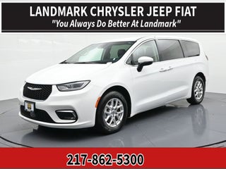 2023 Chrysler Pacifica Touring L FWD