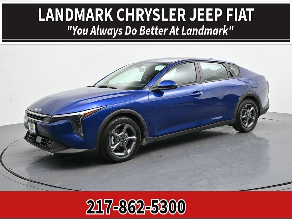 2025 Kia K4 LXS FWD