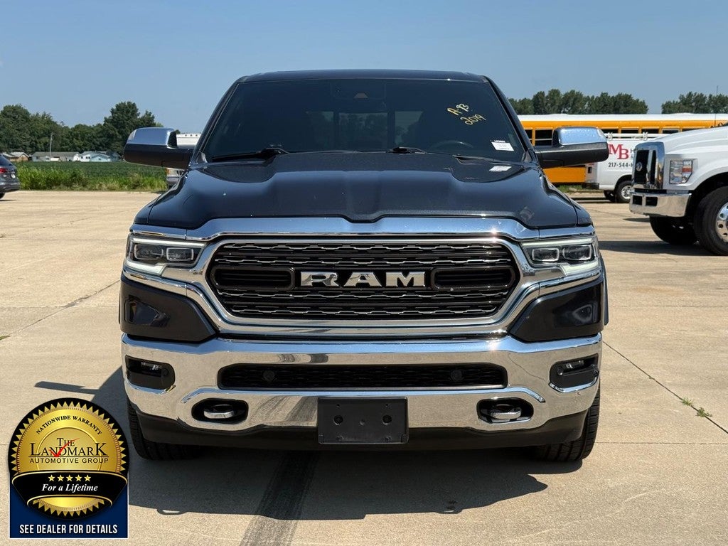 2019 RAM 1500 Limited 4x4 Crew Cab 5'7" Box