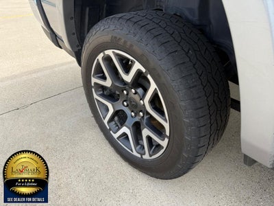 2025 RAM 1500 Laramie 4x4 Crew Cab 5'7" Box