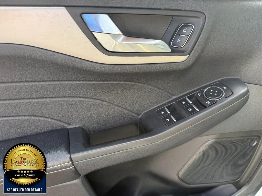 2022 Ford Escape SEL FWD