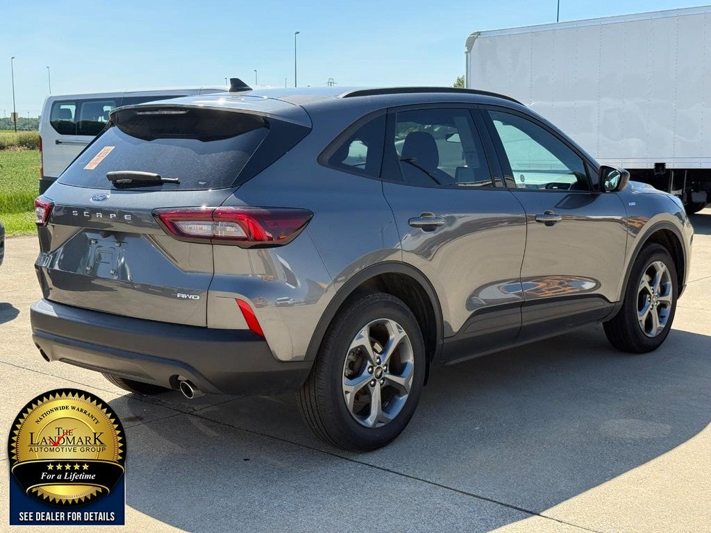 2025 Ford Escape ST-Line AWD