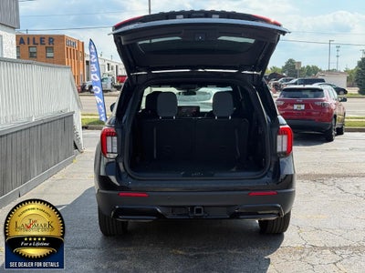 2025 Ford Explorer ST-Line 4WD