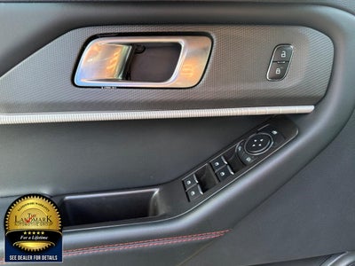 2025 Ford Explorer ST-Line 4WD