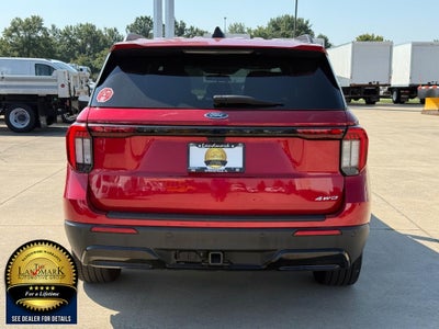 2025 Ford Explorer ST-Line 4WD