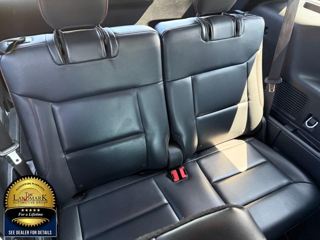 2025 Ford Explorer ST-Line 4WD