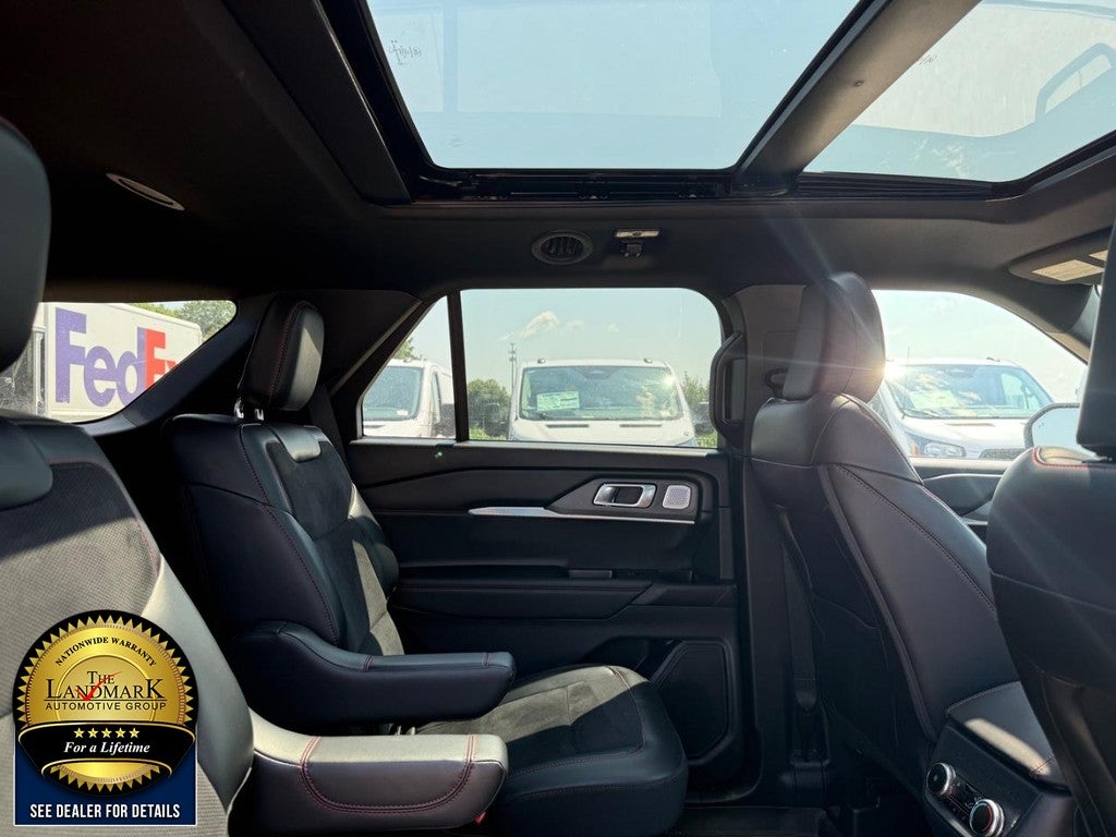2025 Ford Explorer ST 4WD