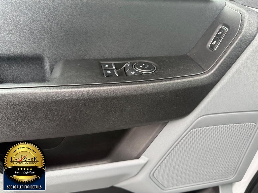 2023 Ford Super Duty F-250 SRW XL 2WD Reg Cab 8' Box