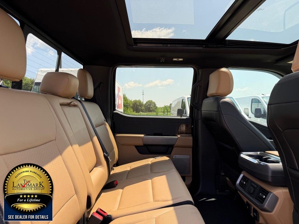 2023 Ford F-150 LARIAT 4WD SuperCrew 5.5' Box