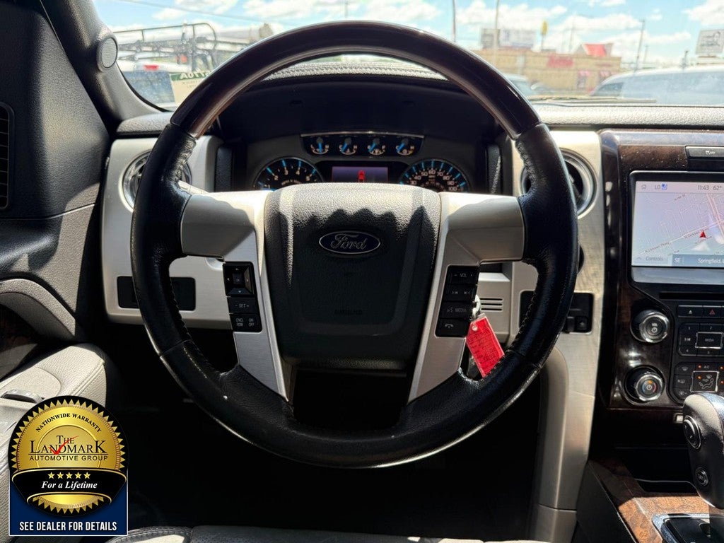 2013 Ford F-150 4WD SuperCrew 145" Platinum