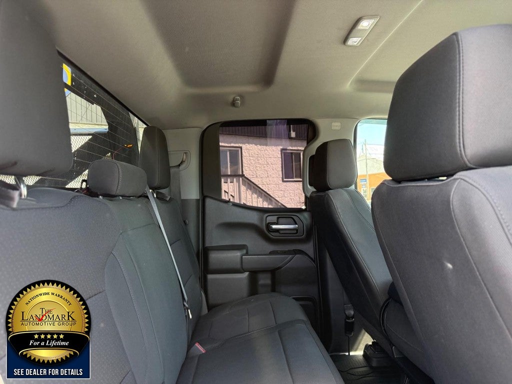 2020 Chevrolet Silverado 1500 4WD Double Cab 147" Custom