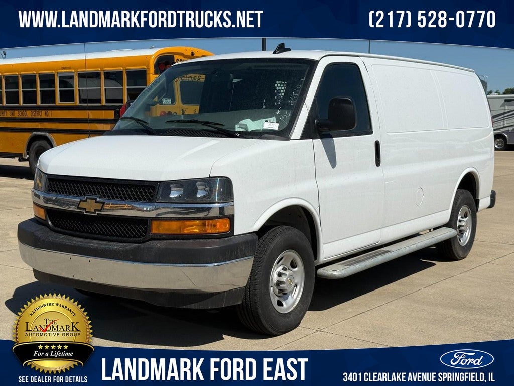 2024 Chevrolet Express Cargo Van RWD 2500 135"