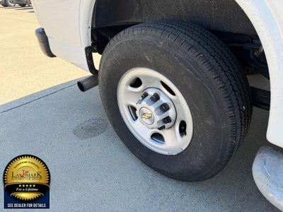 2024 Chevrolet Express Cargo Van RWD 2500 135"