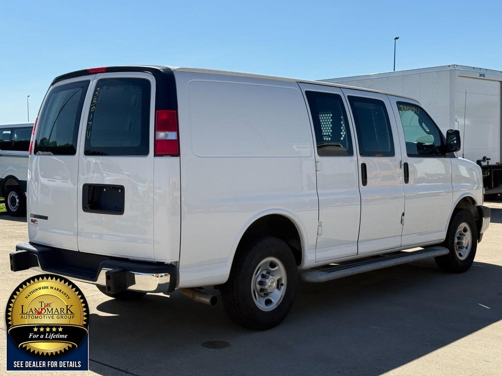2024 Chevrolet Express Cargo Van RWD 2500 135"