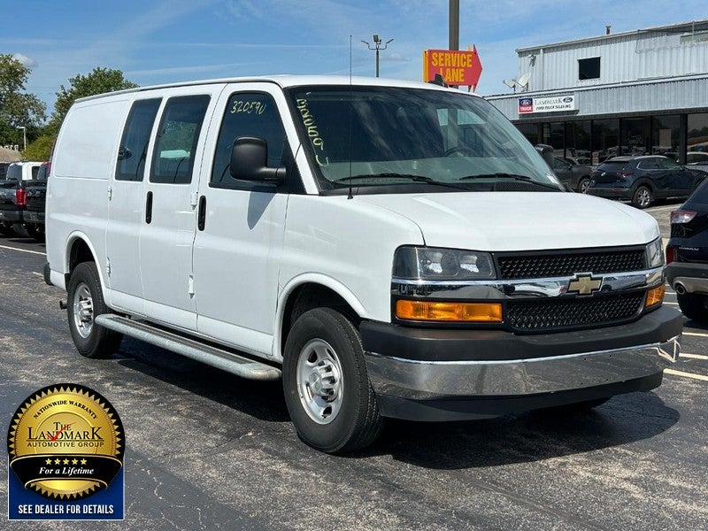 2023 Chevrolet Express Cargo Van RWD 2500 135"