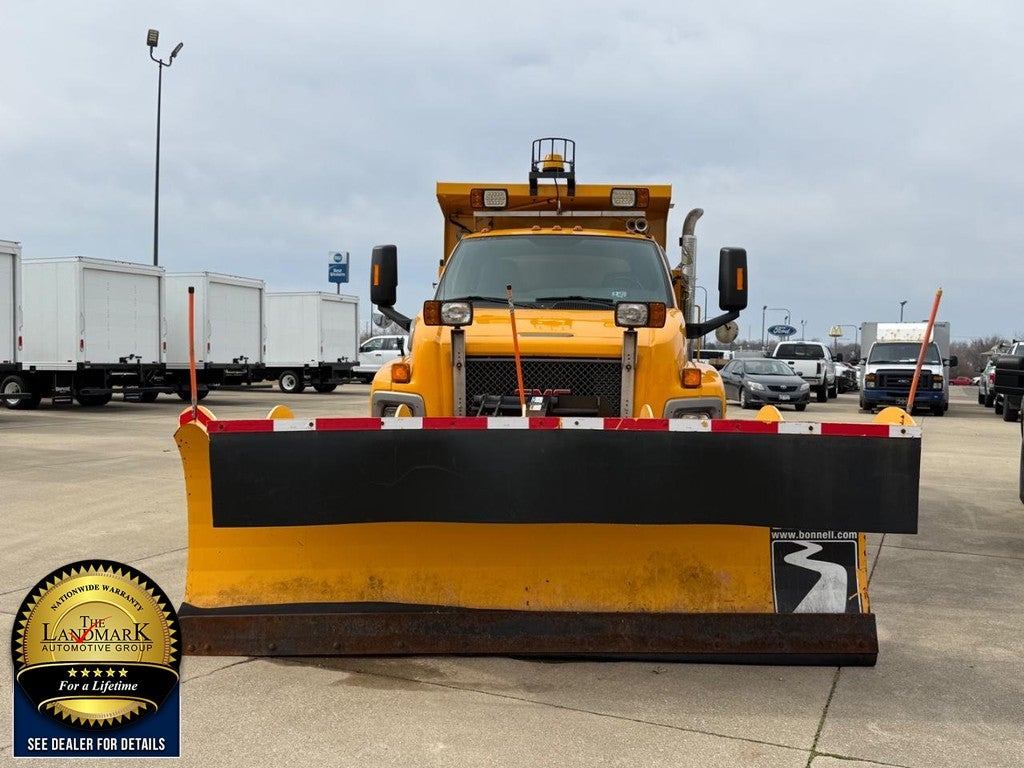 2008 GMC TC8500 Regular Cab