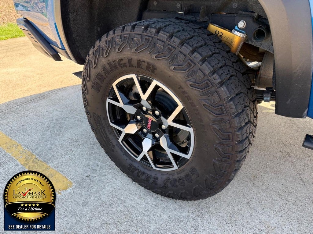 2024 GMC Canyon 4WD Crew Cab AT4X