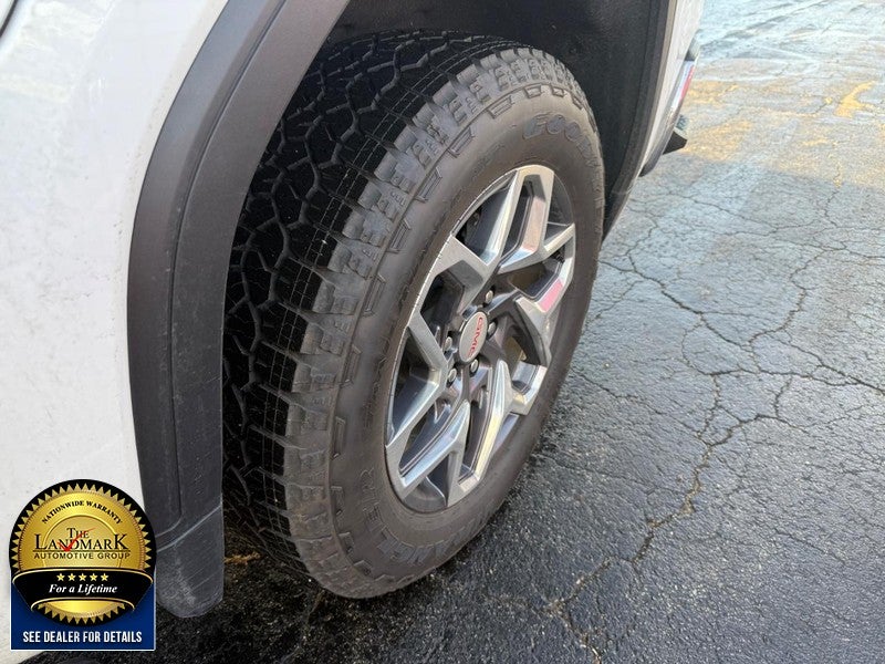 2025 GMC Sierra 1500 4WD Crew Cab 147" SLT