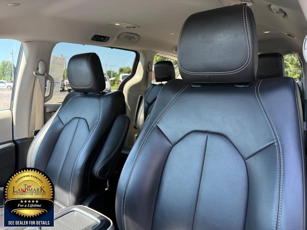 2023 Chrysler Pacifica Touring L FWD